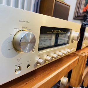 Amply LUXMAN L-505f mat trai