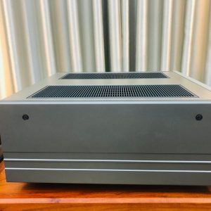 Luxman L 507uX canh ben