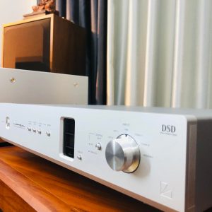 Luxman DA-06 goc phai
