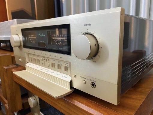 Accuphase E 480 goc phai