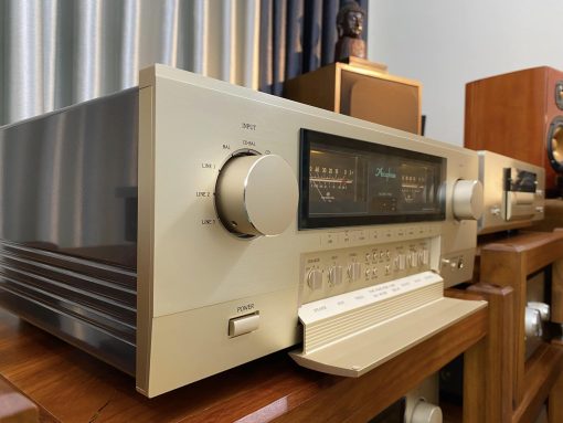 accuphase E 480 goc trai