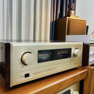 ACCUPHASE E-305 ben trai