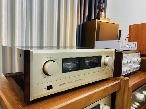 ACCUPHASE E-305 ben trai