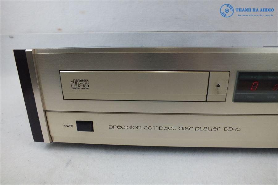 Accuphase DP 70 mat truoc