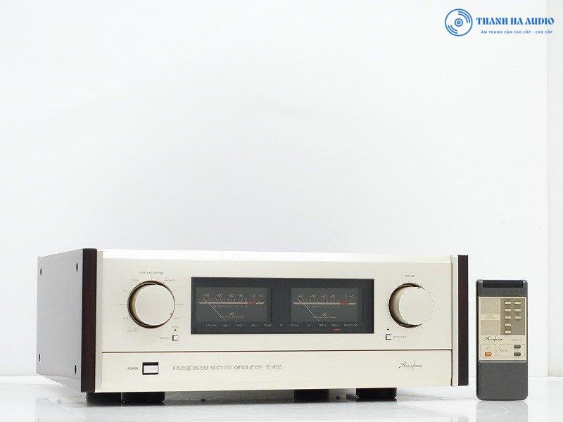Accuphase E-405 mat truoc