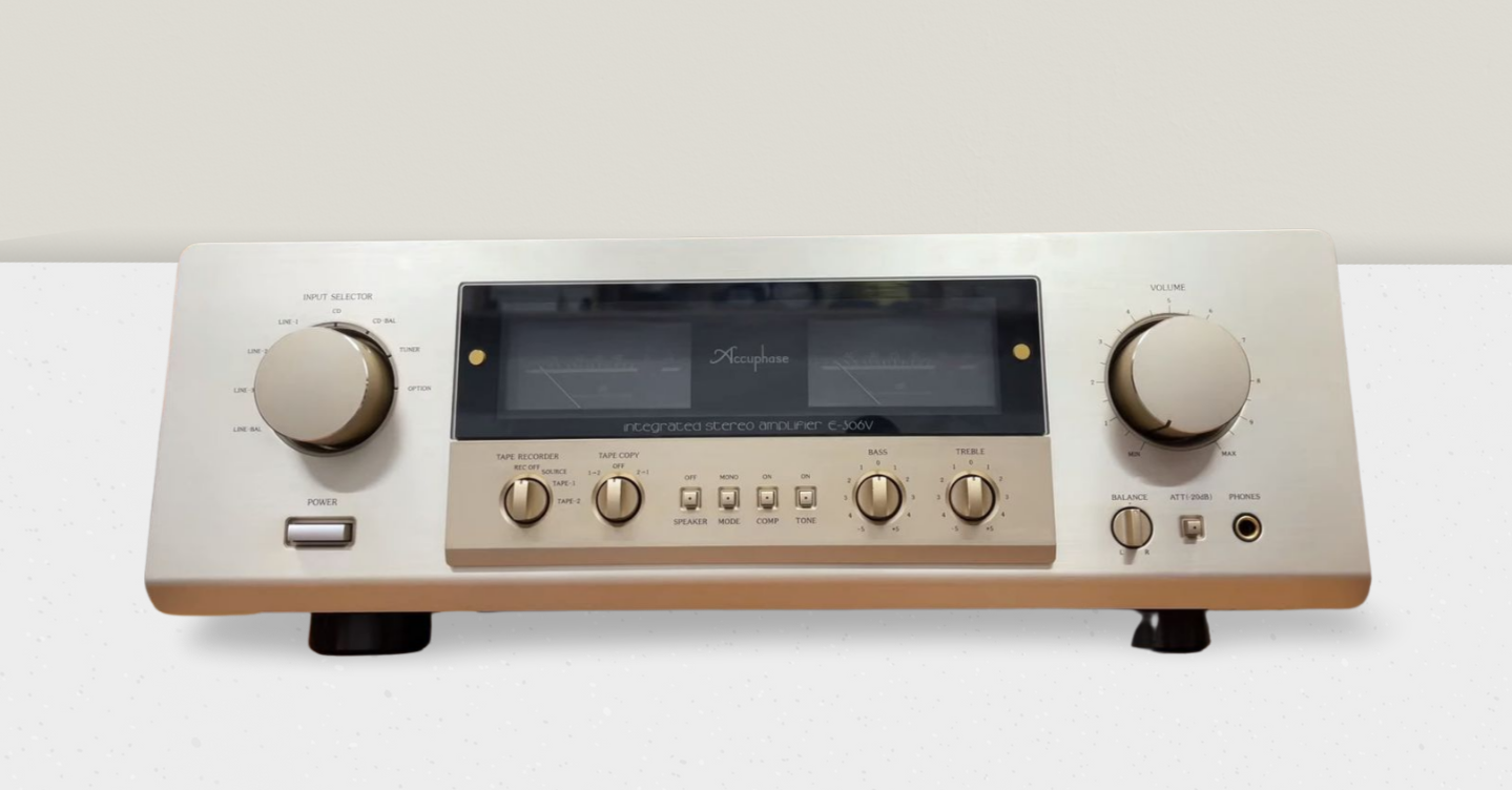 Accuphase_E_360V_Mat_Truoc