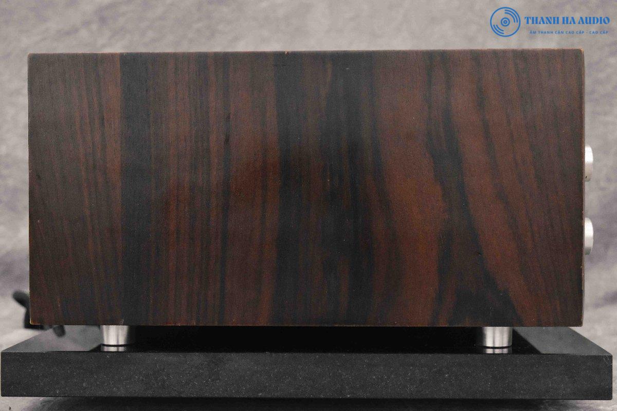 LUXMAN L-68A canh ben