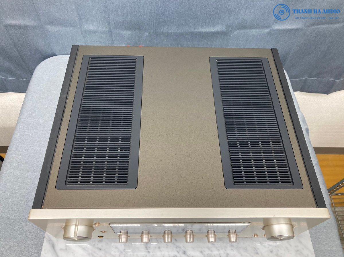 Luxman L-507F mat tren