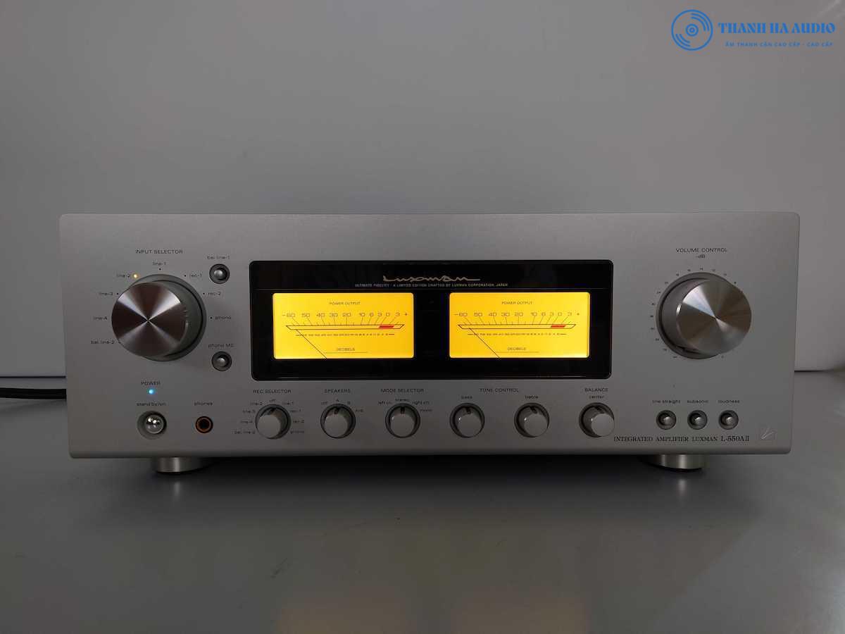 Luxman L-550AII mat truoc 2