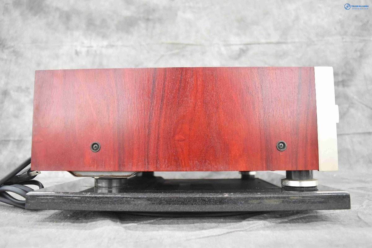 Luxman L510 canh trai