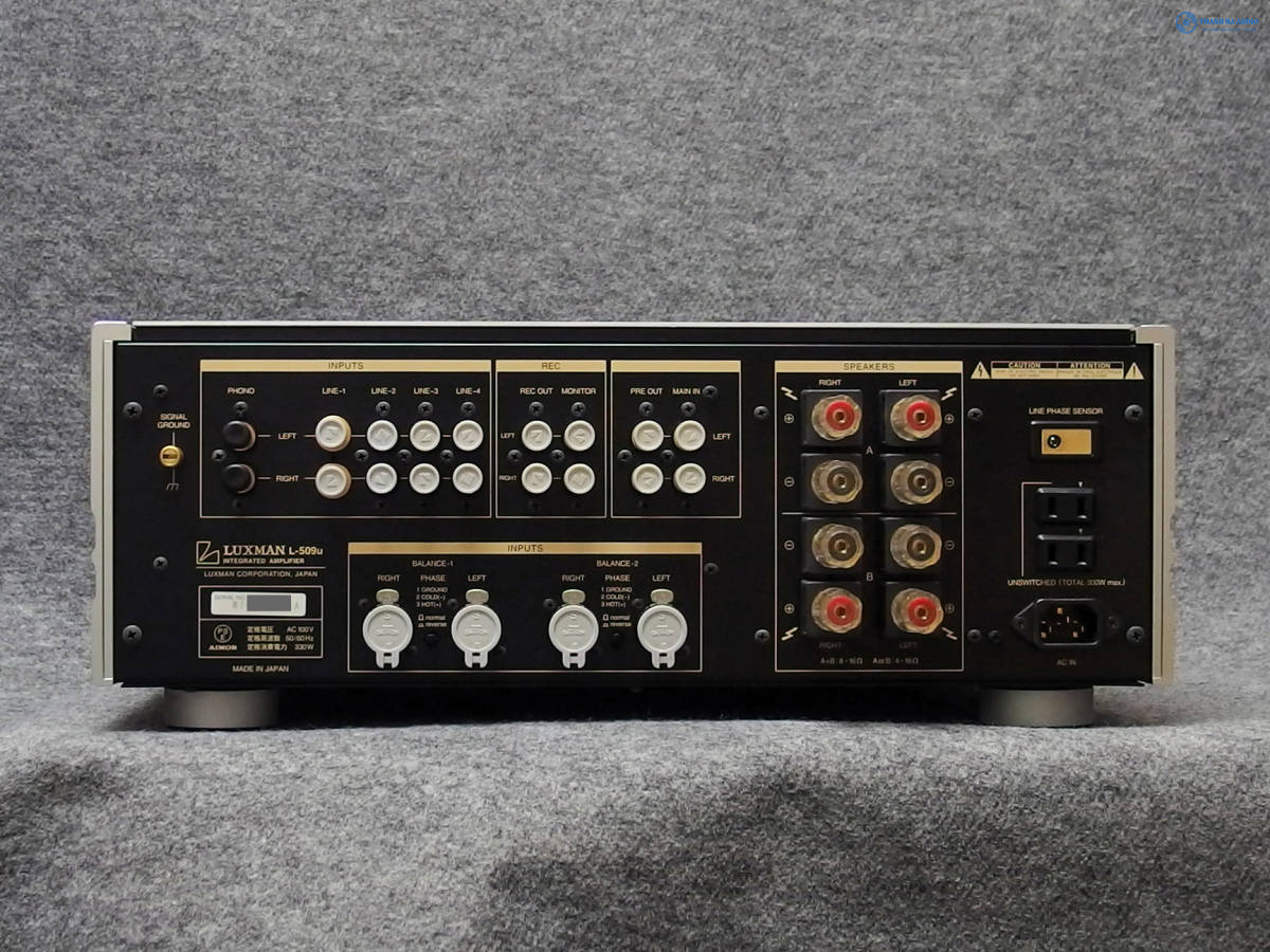 luxman l 509u phia sau