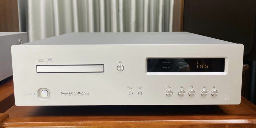 Luxman D 05 mat truoc